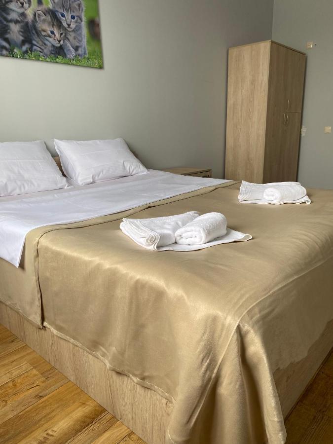 Holiday House Chkonia Ξενοδοχείο Μπατούμι Εξωτερικό φωτογραφία