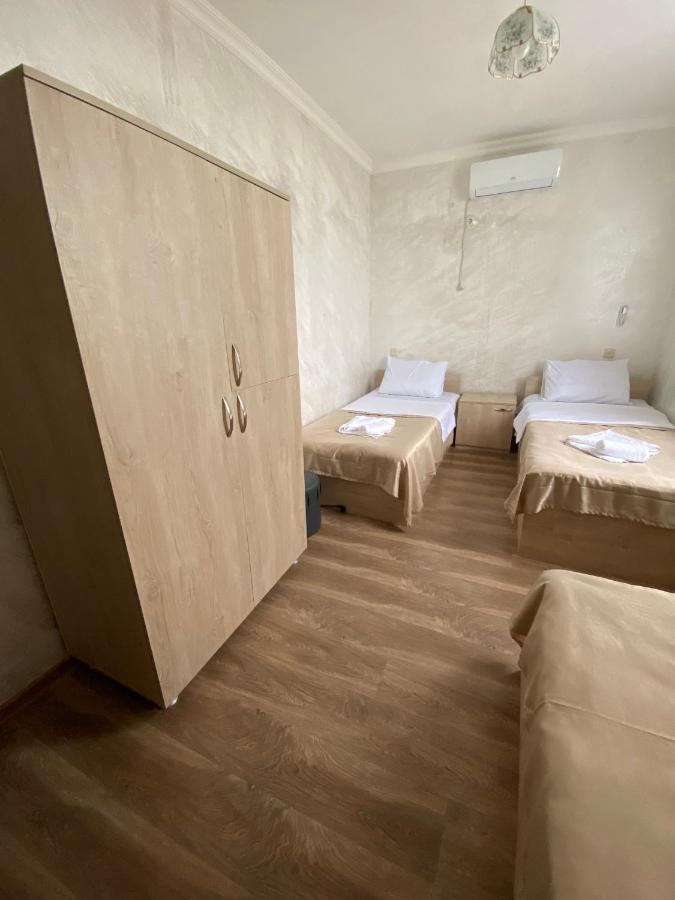 Holiday House Chkonia Ξενοδοχείο Μπατούμι Εξωτερικό φωτογραφία